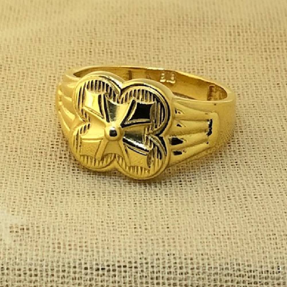 22K Gold Flower Design Ring