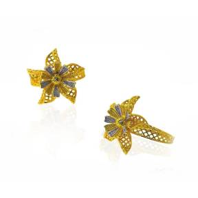 Begum collection Natural Bluebell Flower Ring