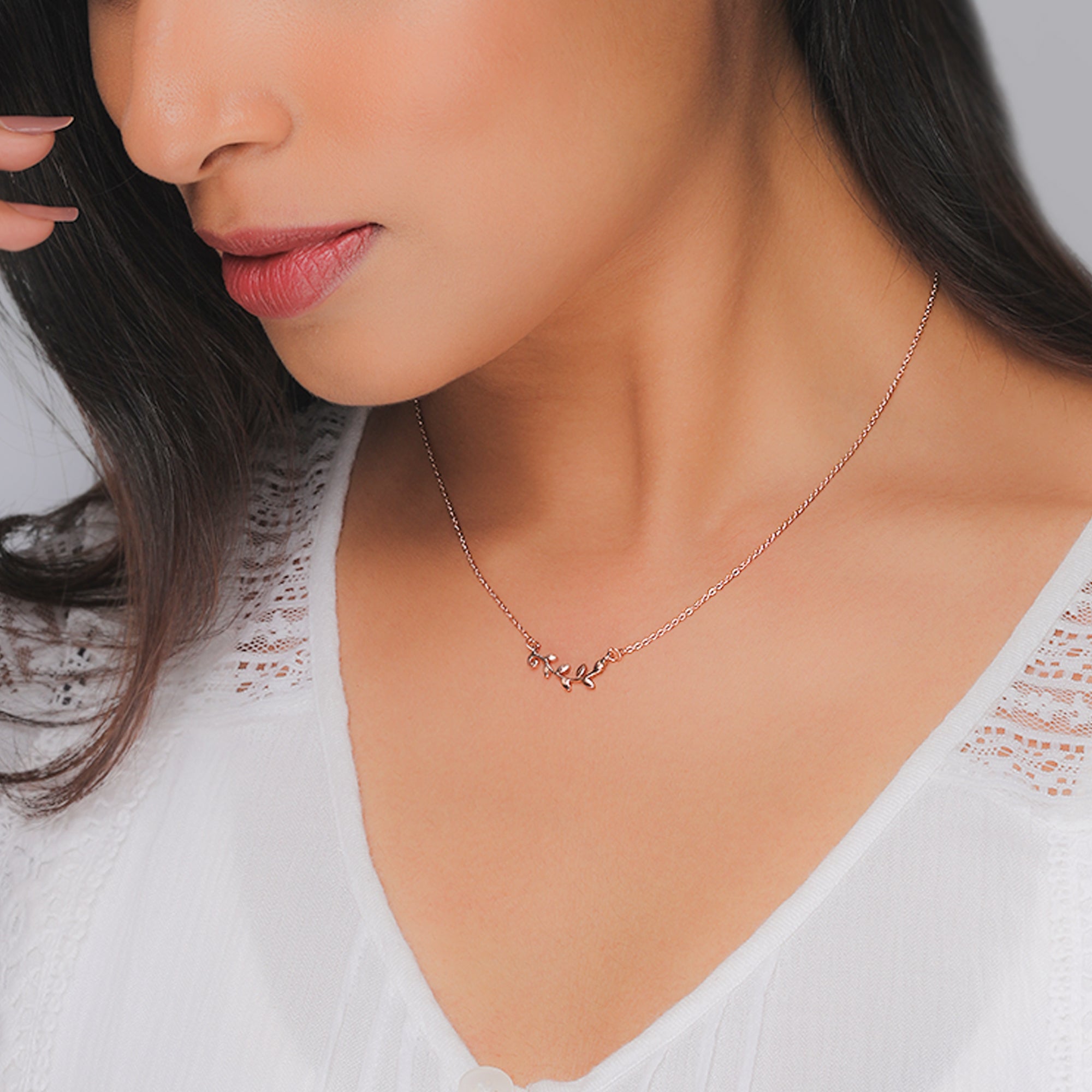 Rose gold minimal leaf pendant - Image 2