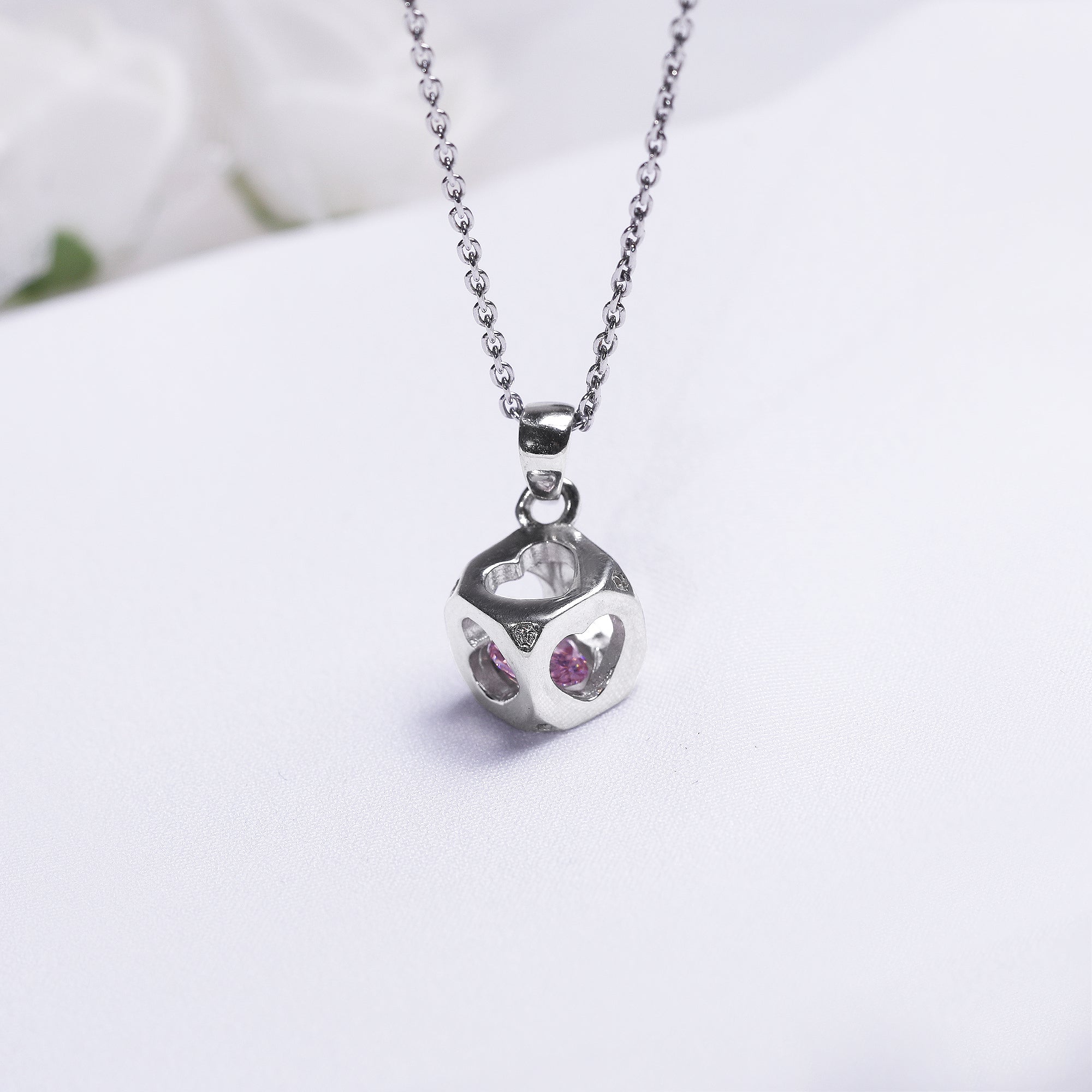 Cherry pink heart cube pendant with link chain - Image 4
