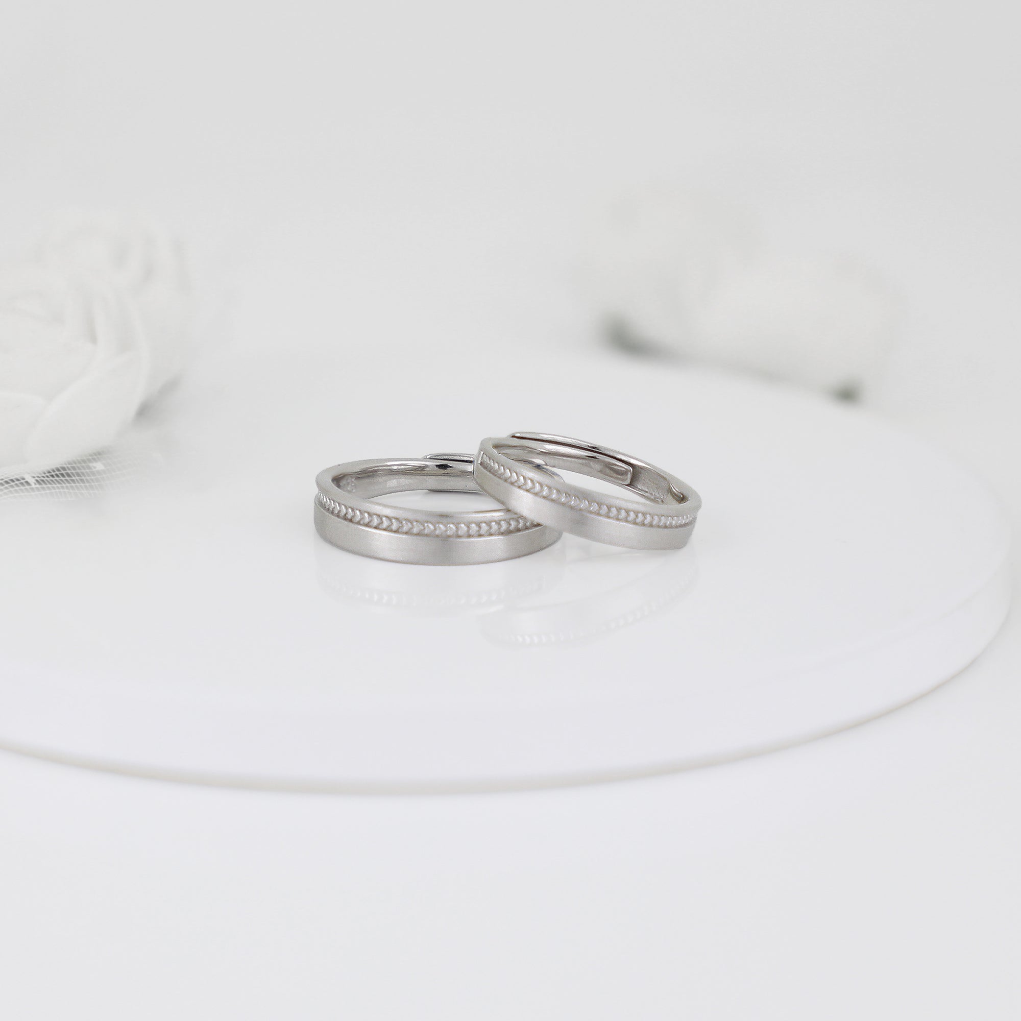 Silver timeless couple band - Image 3