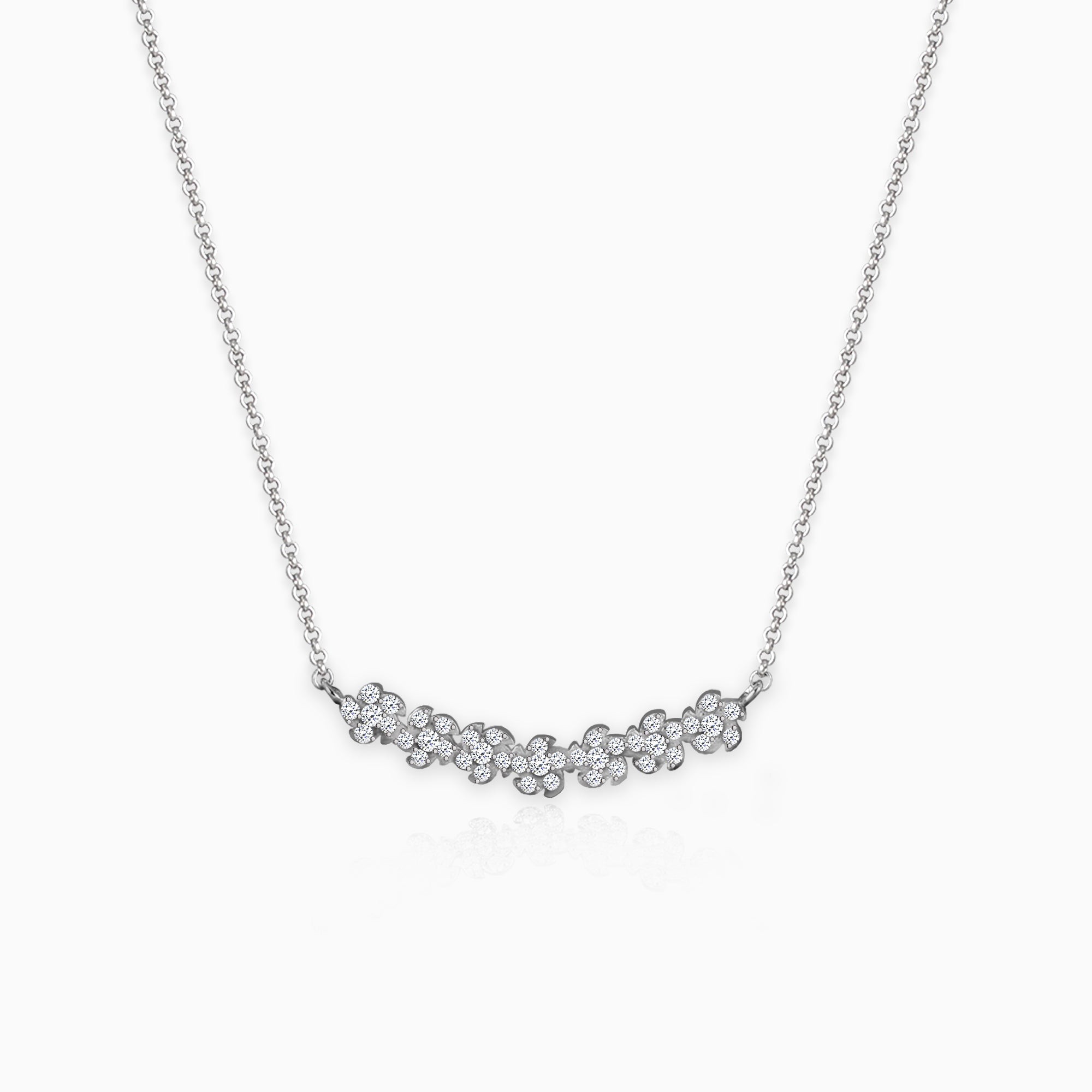 Silver blooming flower necklace