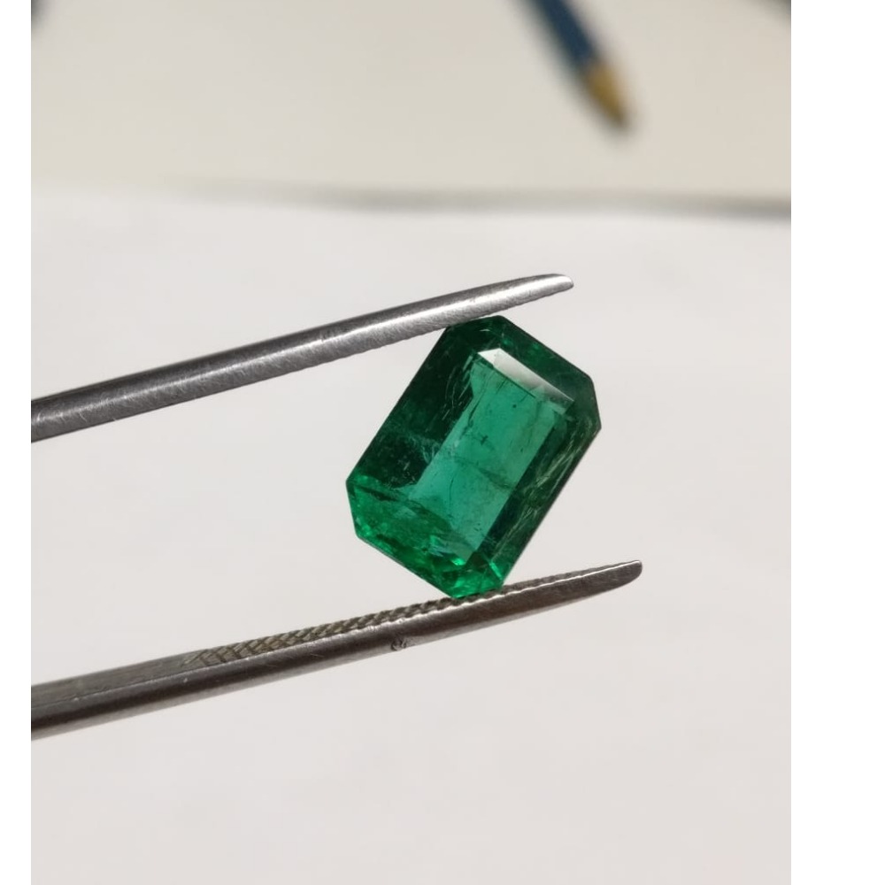 4.16ct emerald green emerald-panna