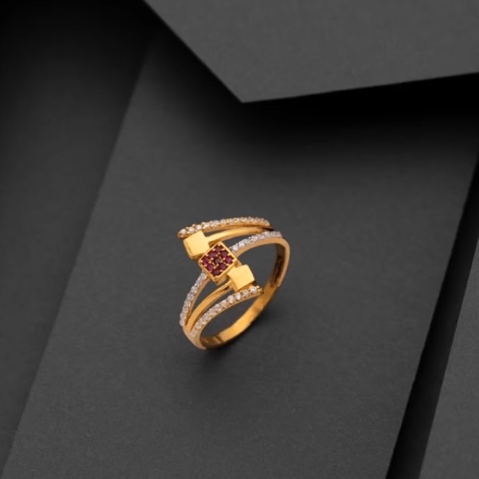 22k Diamond Ring