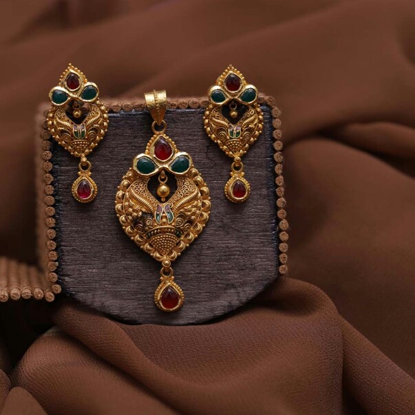 22k Jadtar pendant set