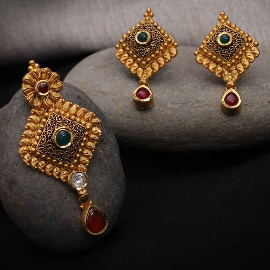 22k Jadtar pendant Set