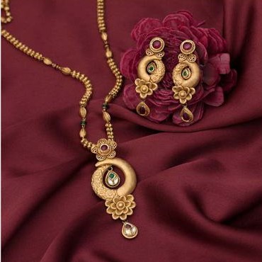 22kt Gold Jadtar set