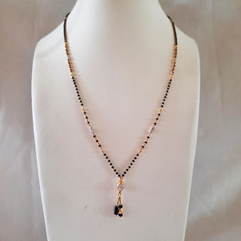 22 CRT 916 Hallmark Mangalsutra