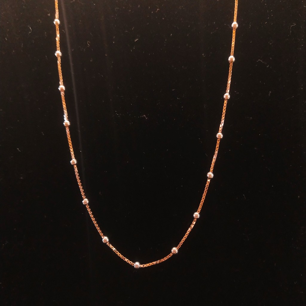 18 CRT Hallmark Rose Gold Chain