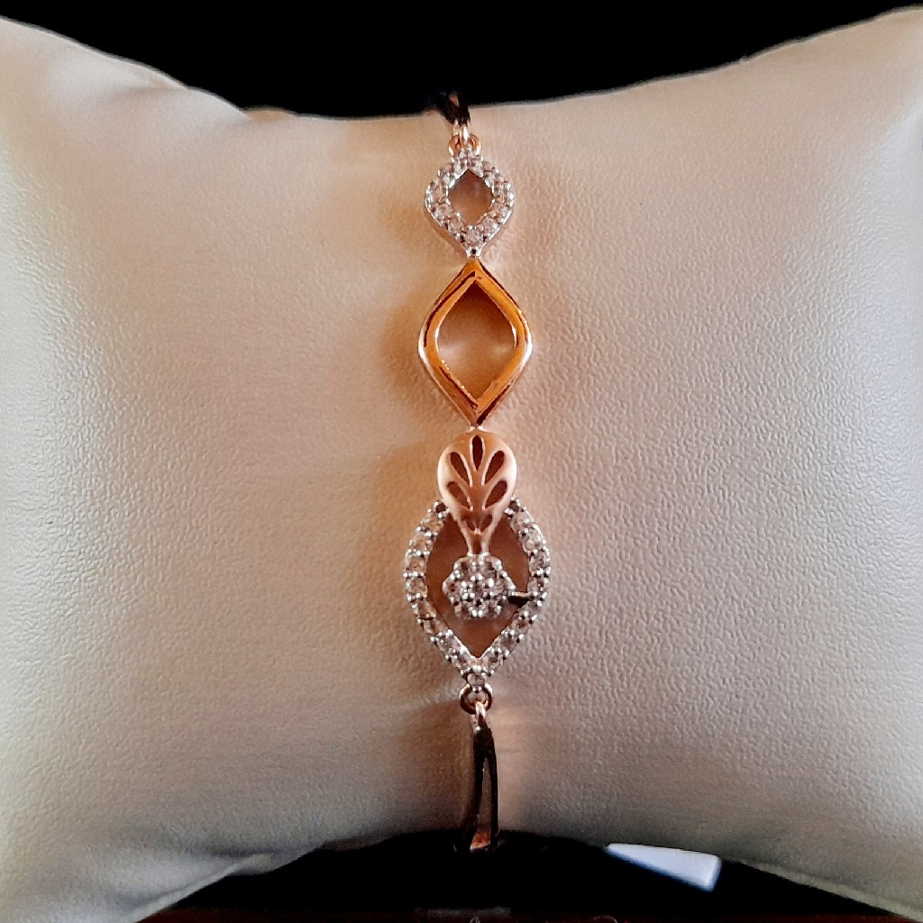 18 CRT Hallmark Rose Gold Lucky