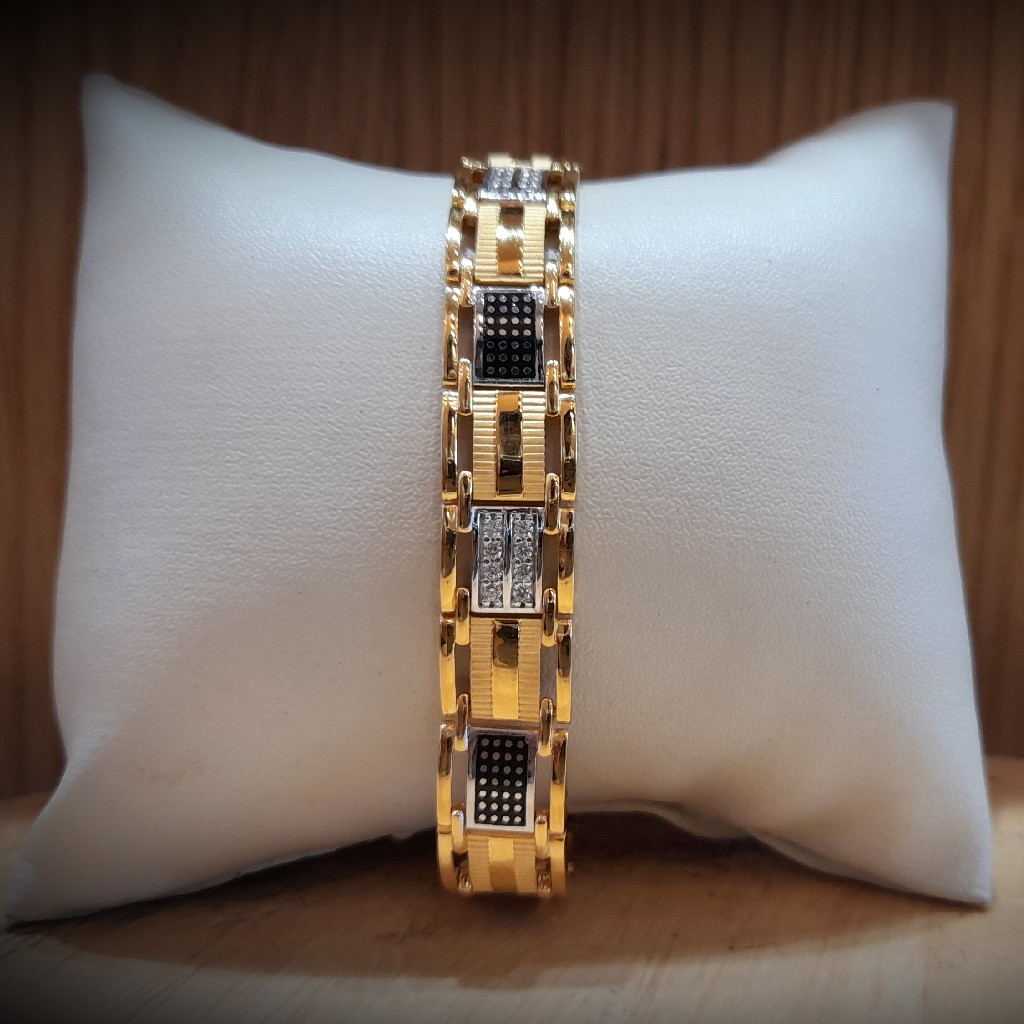 22 CRT 916 Hallmark Gents Fancy Lucky