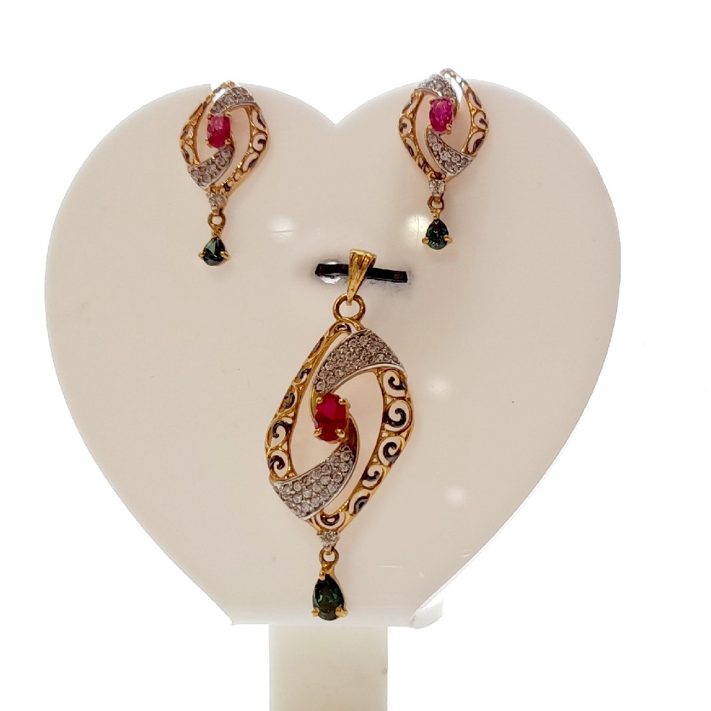 22 Crt Hallmark Fancy Pendelset
