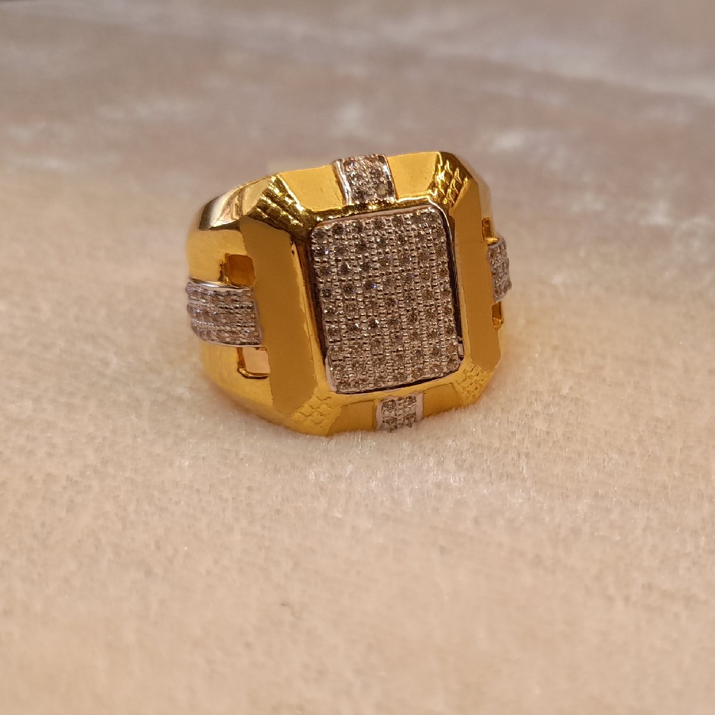 916 Gold Gents Rings