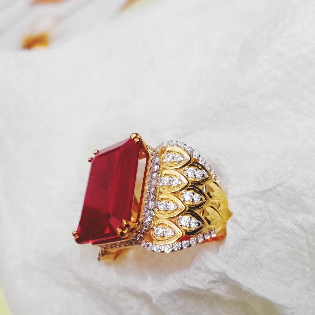 Gold cz ring