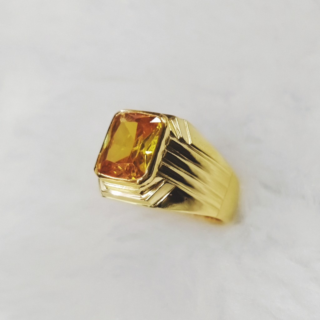 Gold cz ring