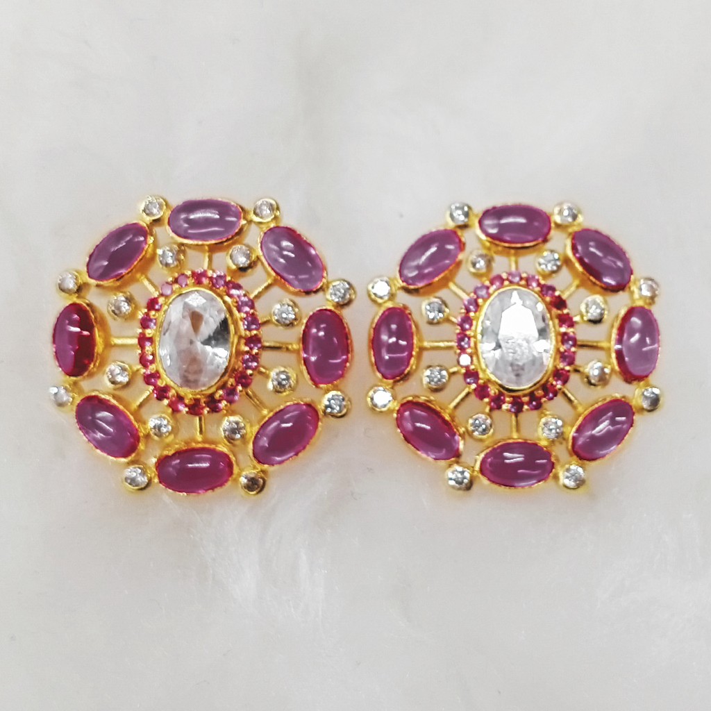 Best earring tops