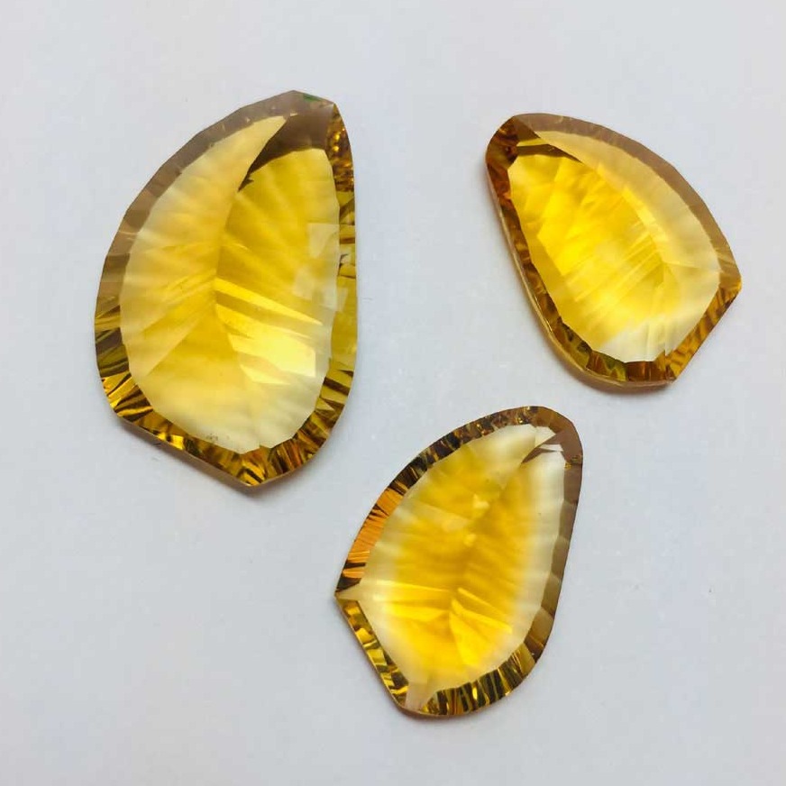 Yellow citrine Pendant with Earring Set Gemstone in Concave Cutting