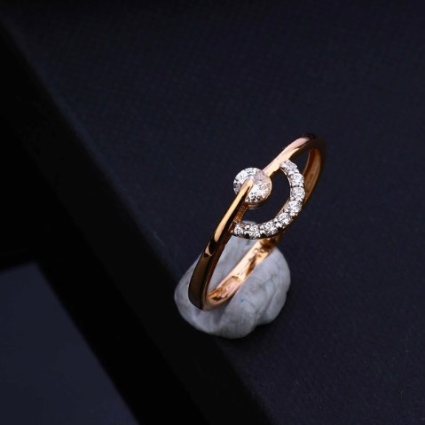 18kt rose gold new Stunning Hallmark Design Ring