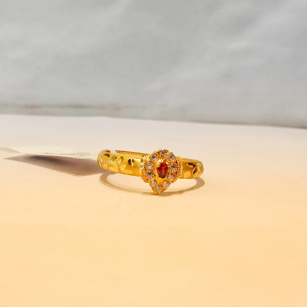 916 Hallmark Casting Ladies Ring