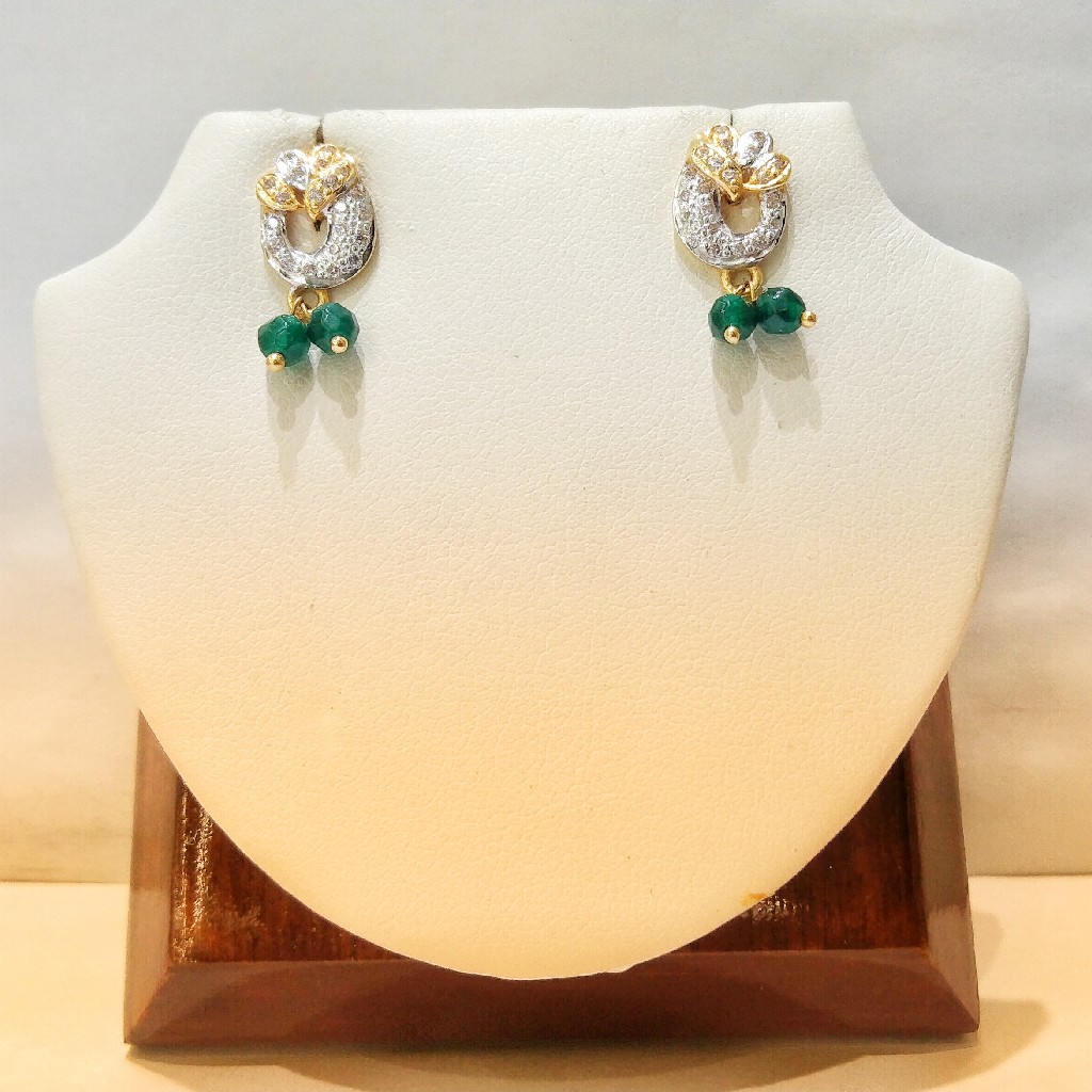 916 Hallmark Peacock Saphe Design Earrings