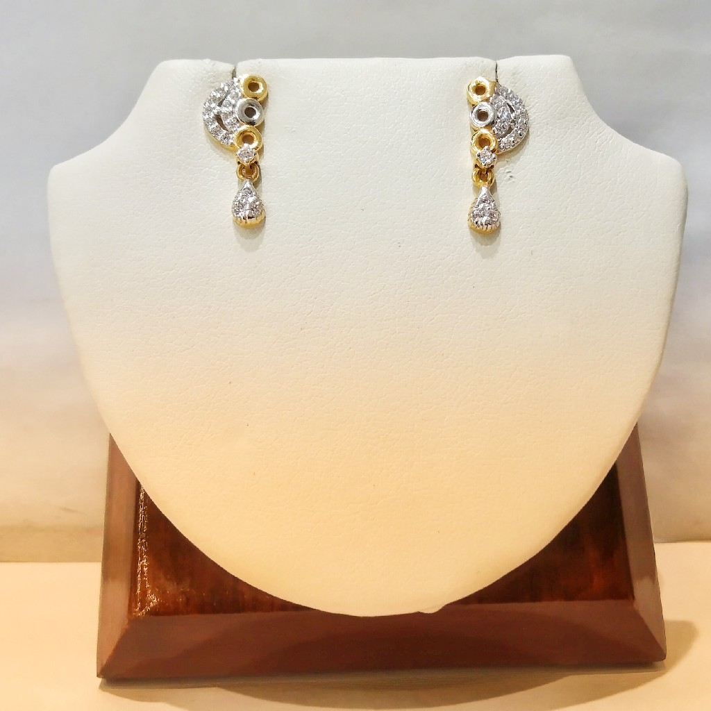 Gold 916 Hallmark Unique Design Earrings