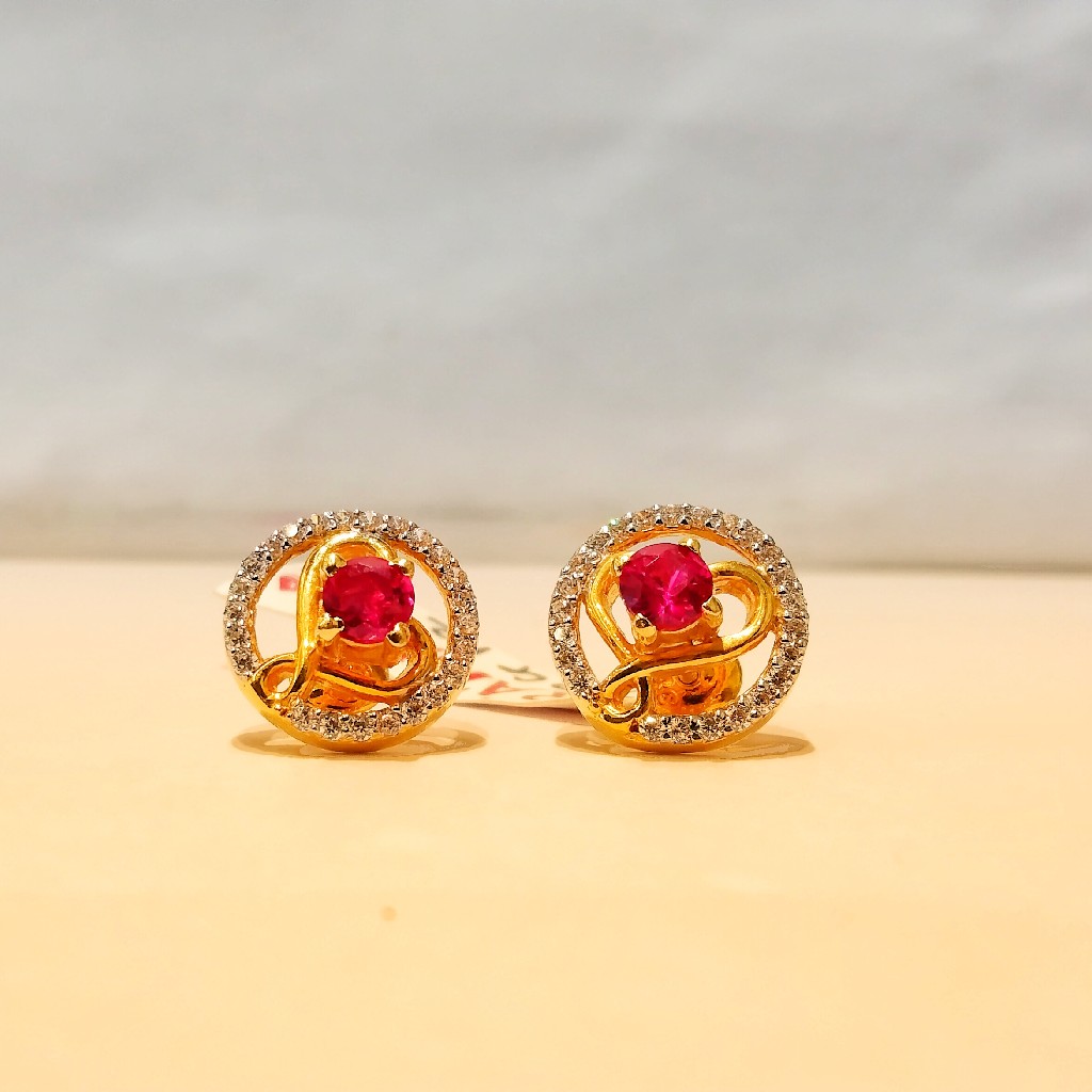 Gold 916 Hallmark Pink Stone Round Shape