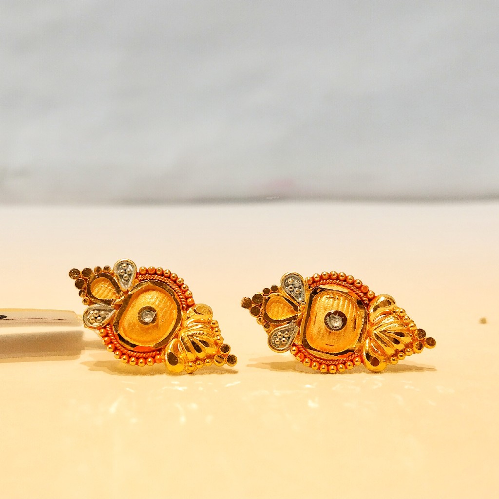 Gold 916 Hallmark Unique Design For Women