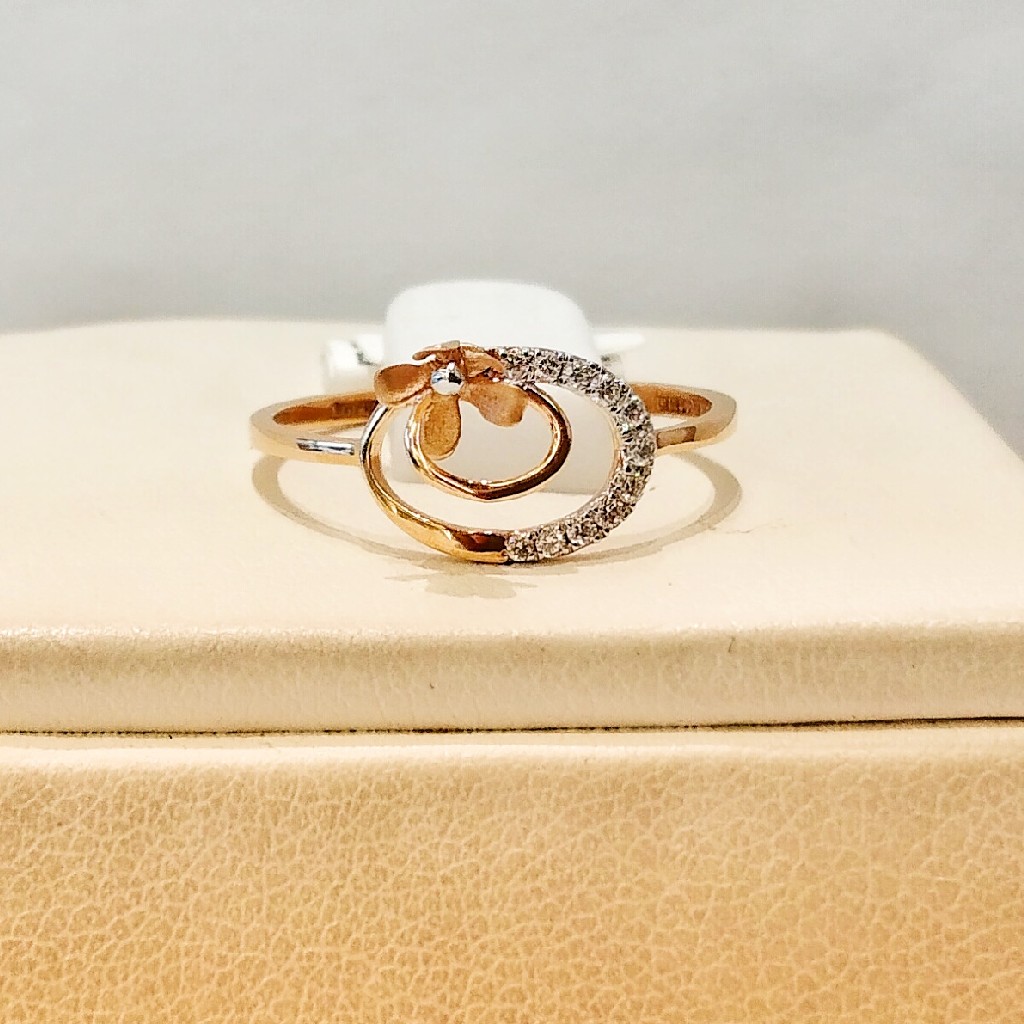 Real Diamond Round Shape Light Weight Ladies Ring
