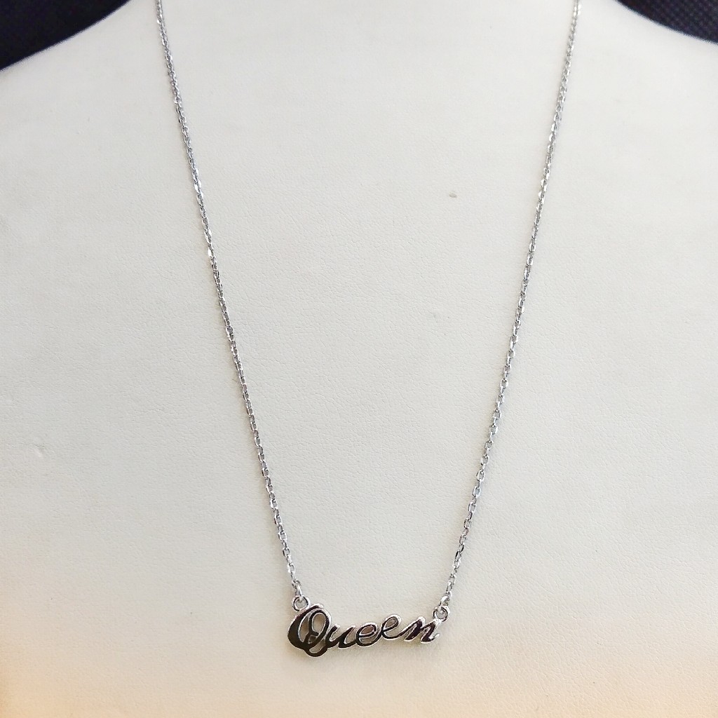 925 Sterling Silver Queen Namet Pendant Necklace For Women