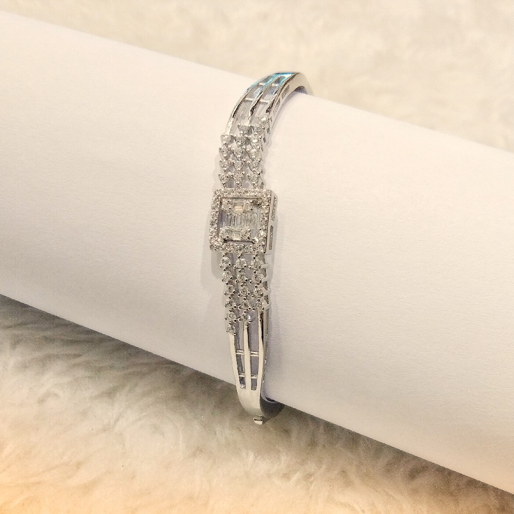 925 Sterling Silver Unique Style Design Bracelet For Women - Image 3
