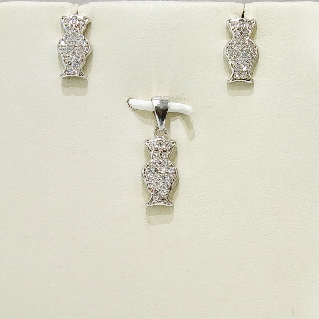 925 Sterling Silver Cat Shape Pendant Set