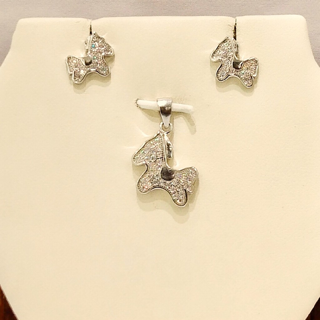 925 Sterling Silver Horse Shape Diamond Pendant Set