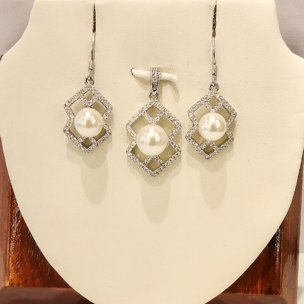 925 Silver Diamond Classic Real Pearl Pendant Set