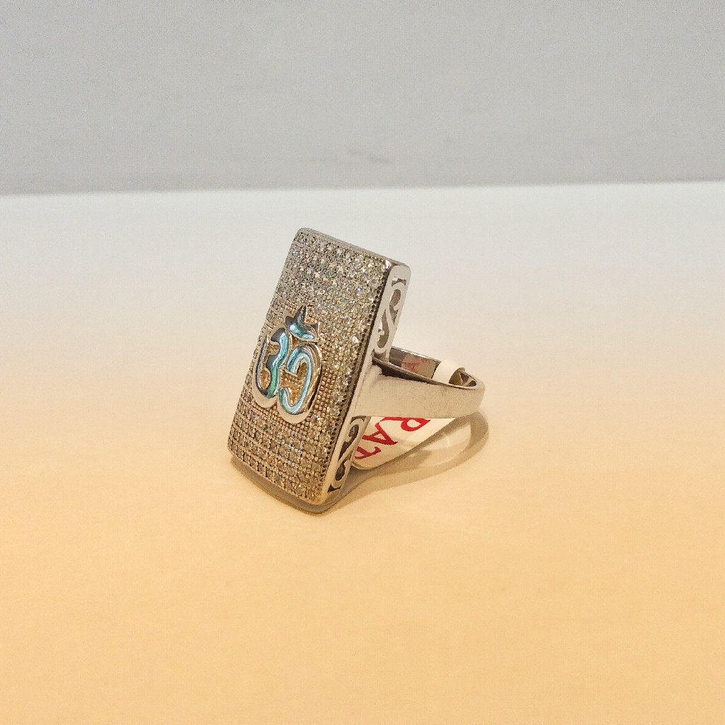 925 Sterling Silver Diamond Square Om Gents Ring - Image 2