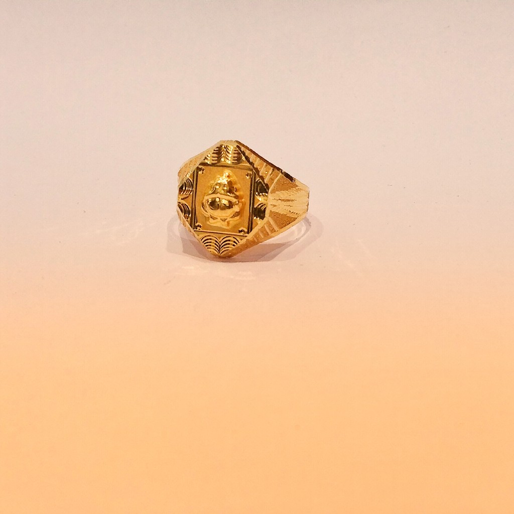 916 Hallmark light weight Gents Ring - Image 2
