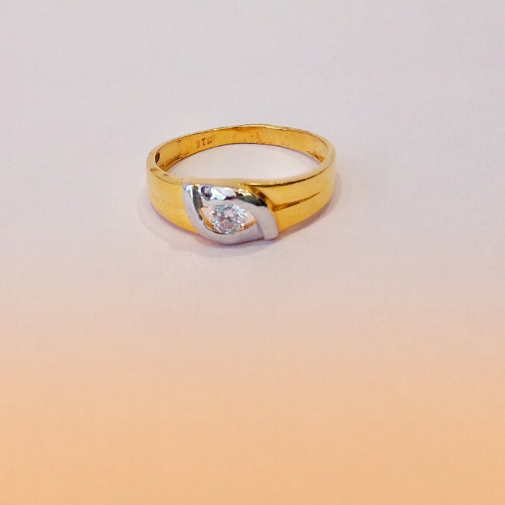 916 Hallmark Fancy Ladies Ring