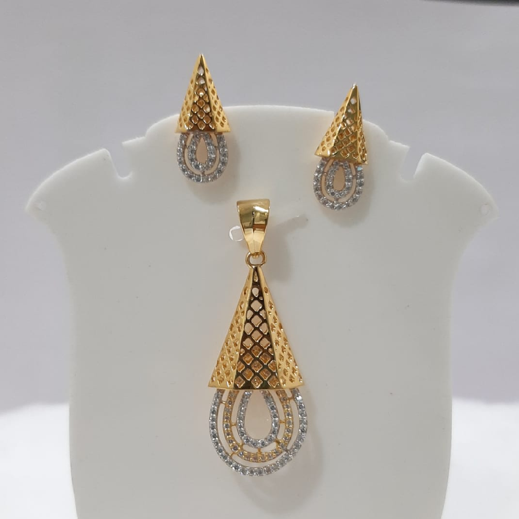 916 gold with diamond Combination pendent set