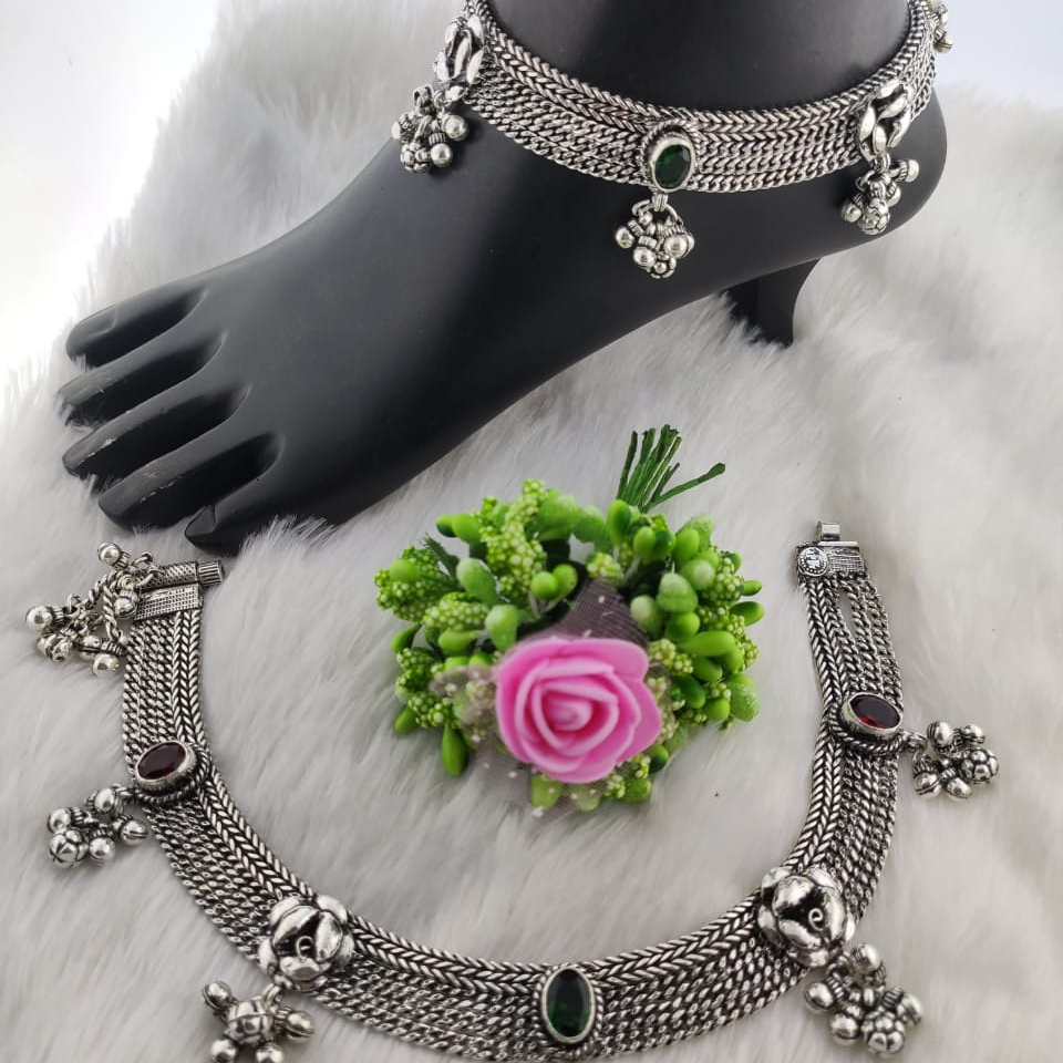Silver designer antique oxidized payal - Image 5