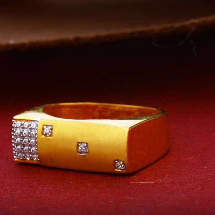 22k(916)Fancy Gents Diamond Ring