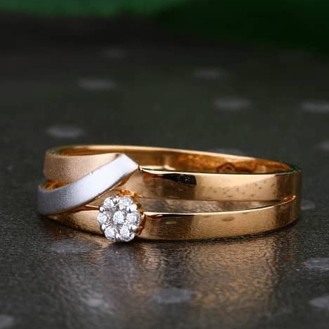 18k(750)Gents Rose Gold Diamond Ring