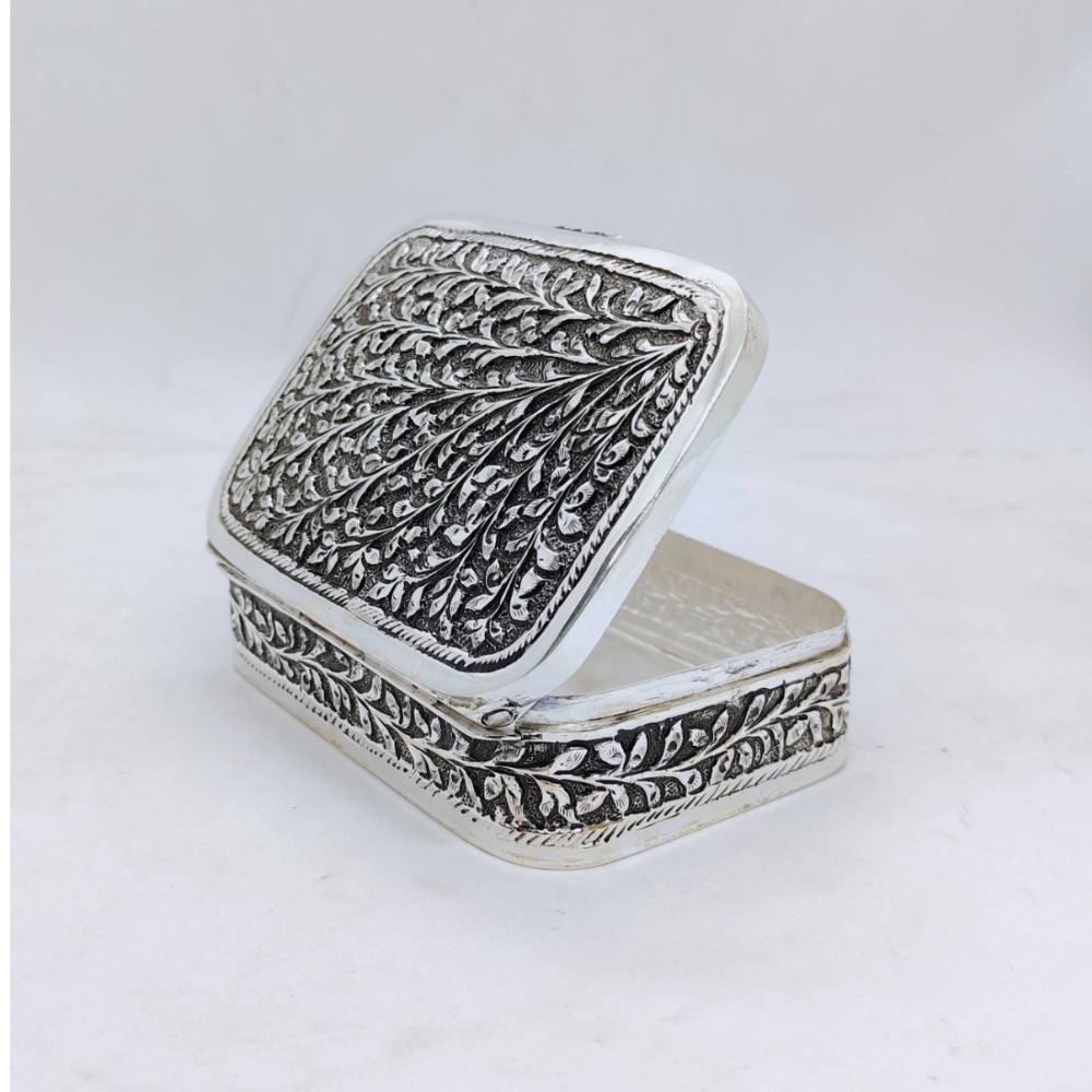Pure silver box for gifting in antique leafs motifs carvings by puran - Image 2