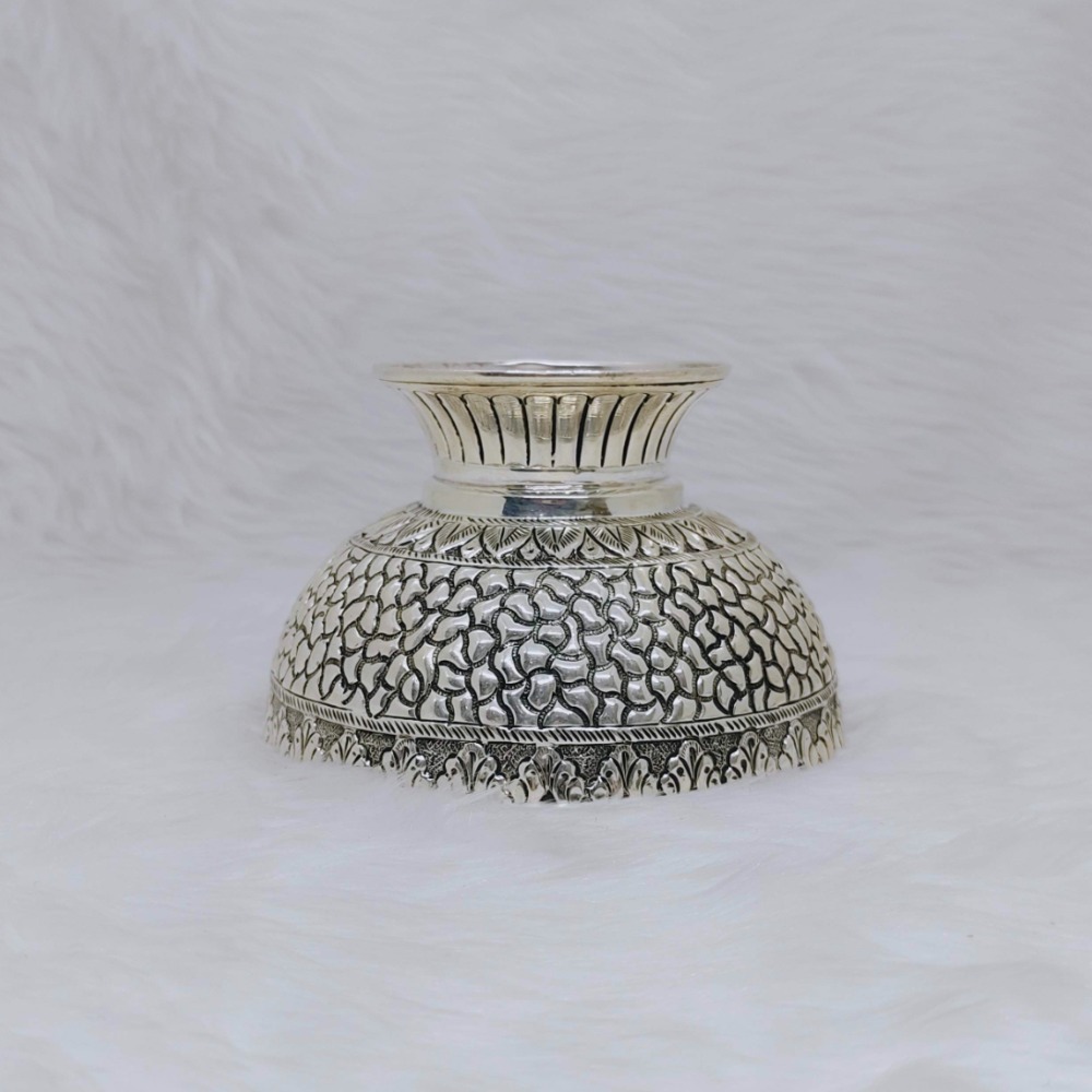 Hallmark silver bowl in snake skin motifs by puran - Image 2
