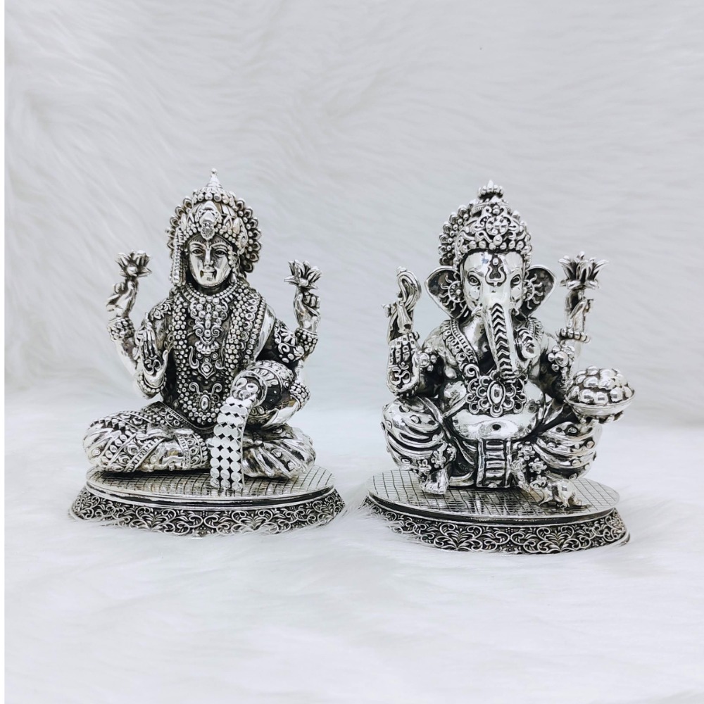 Sterling silver laxmi ganesh idol in high antique fine work