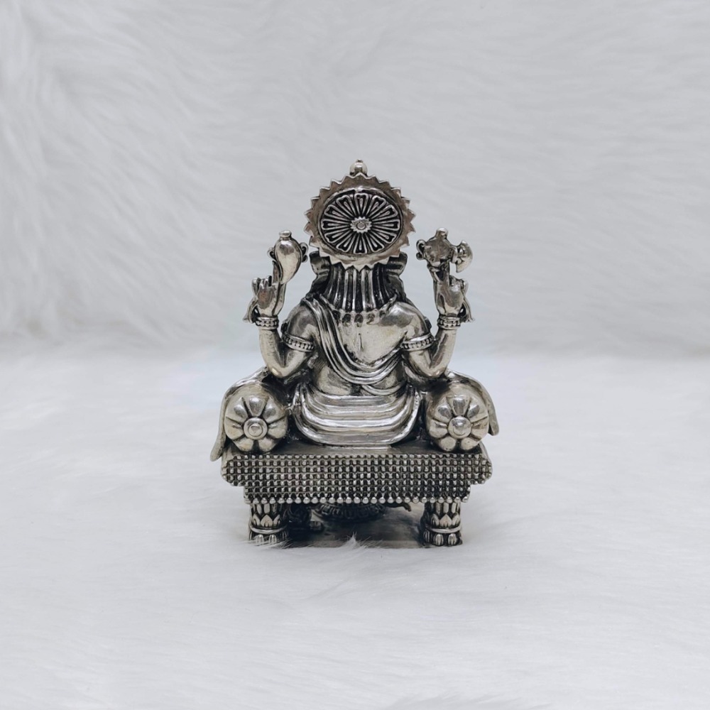 Hallmarked silver ganesh idol in high antique finish made by south - Image 2