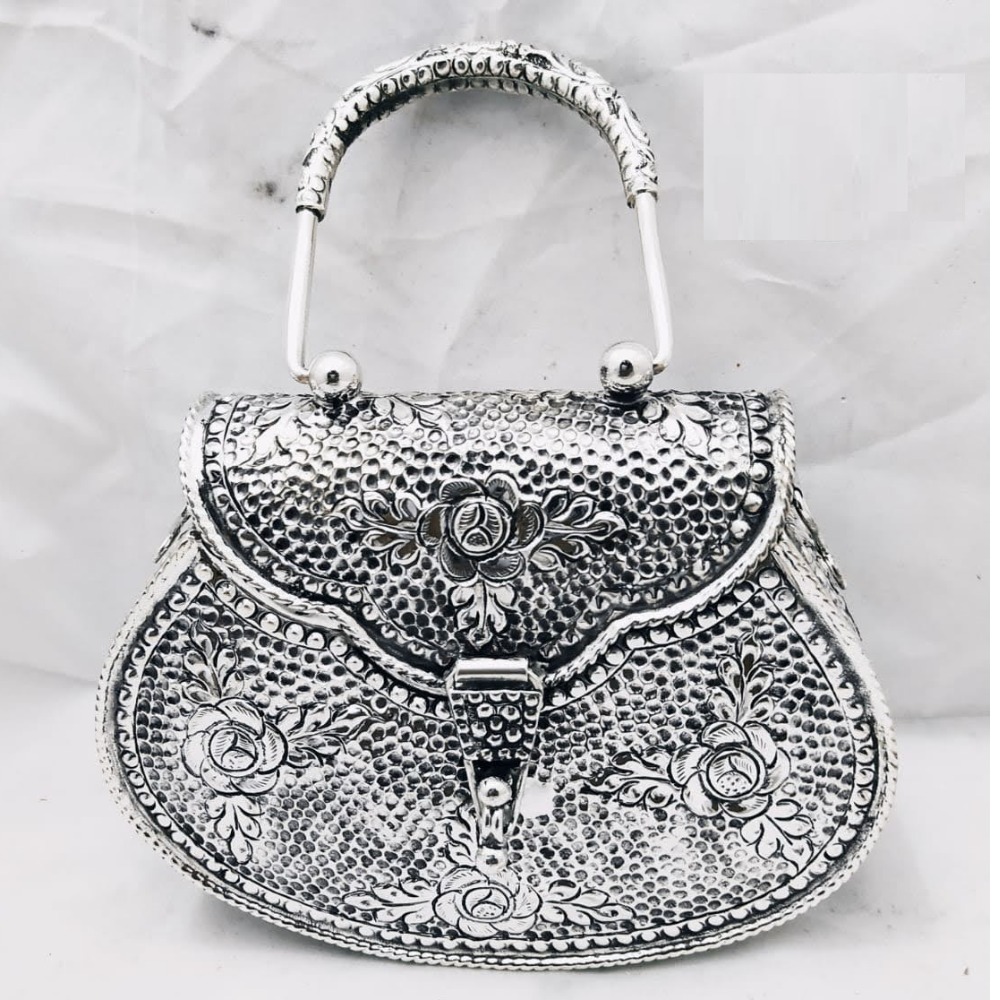 925 pure silver ladies clutch with handle in fine nakashii po-164-11