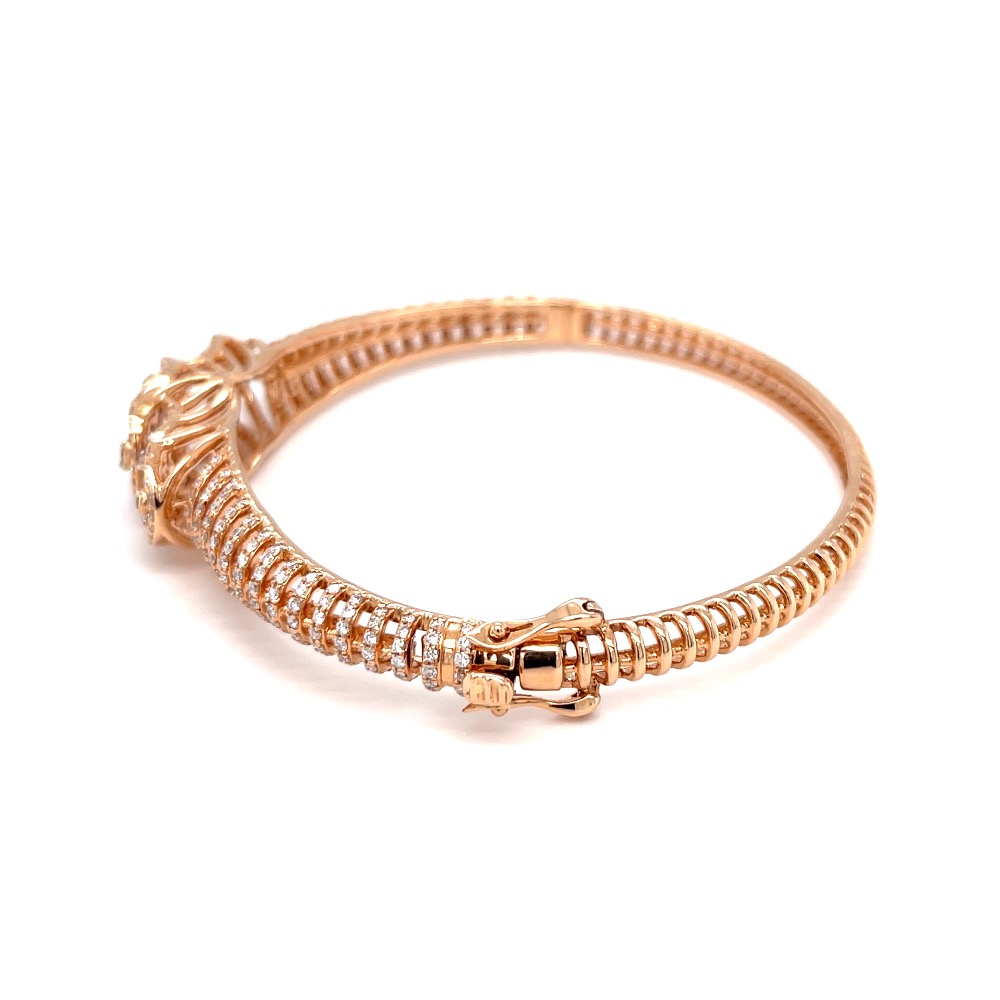 Fancy diamond bracelet for casual everyday wear in hallmark gold - Image 4