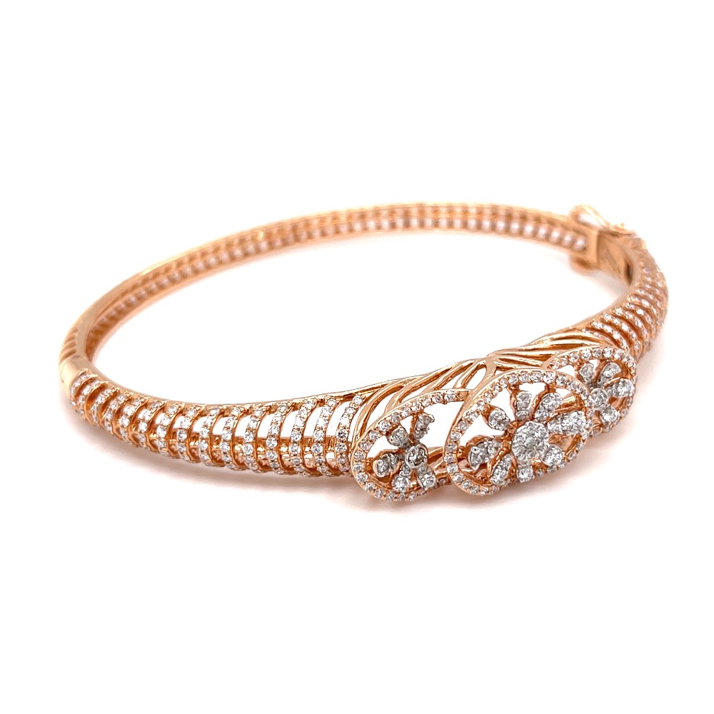 Fancy diamond bracelet for casual everyday wear in hallmark gold - Image 2