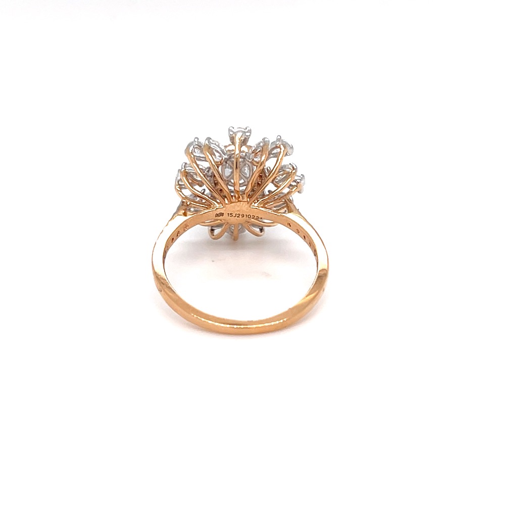 Beautiful fancy ring with pie cut & pear shape diamonds - Image 5