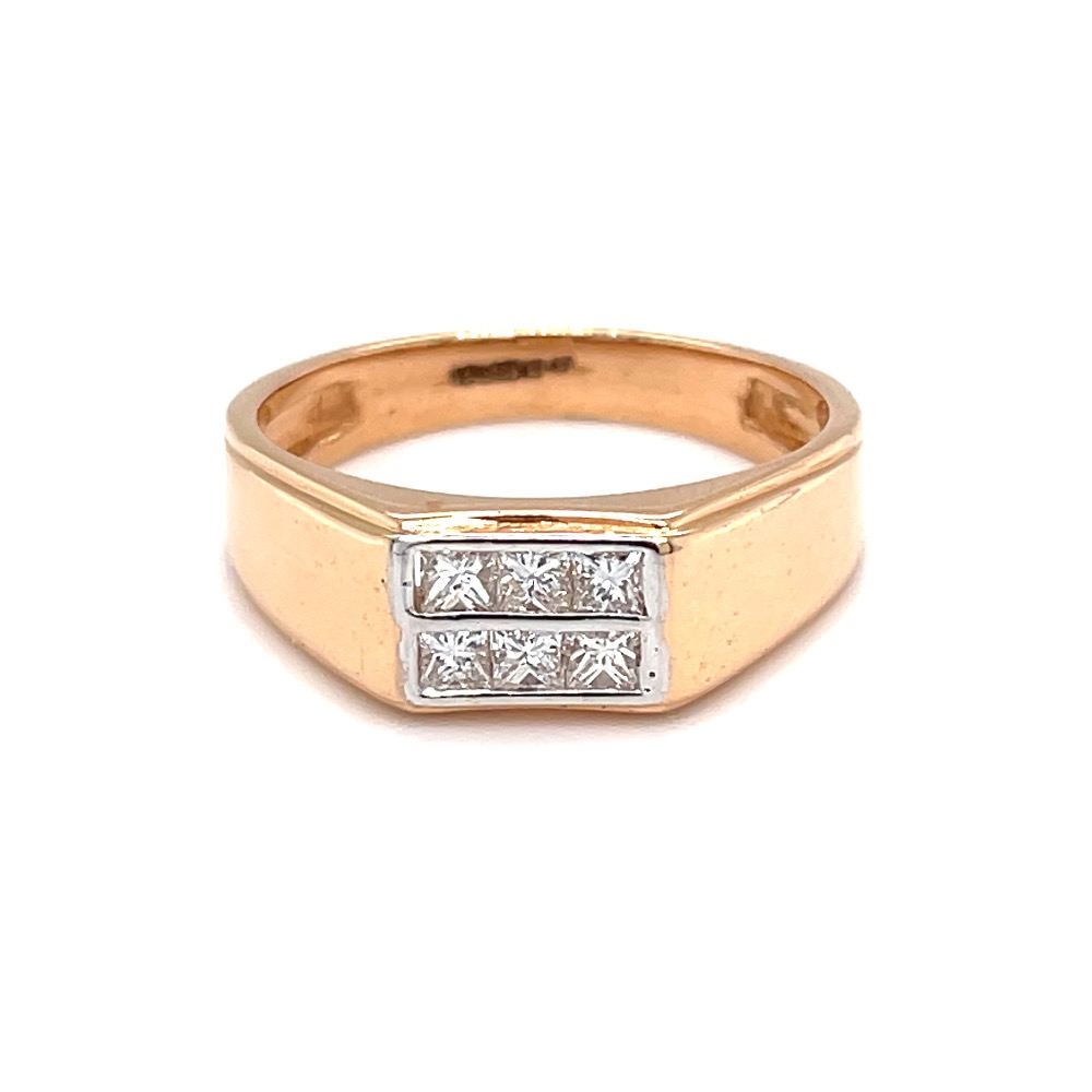 Princess cut diamonds used in classic design for gents ring