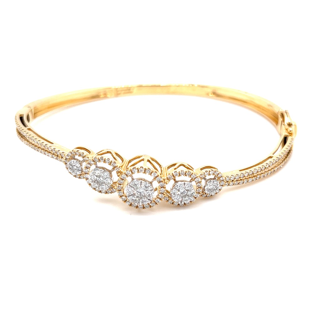 Schön Diamond Bracelet with 5 Circular Motif